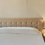 Sweet Home - Central Cozy Apartment