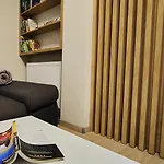 Sweet Home - Central Cozy Apartment